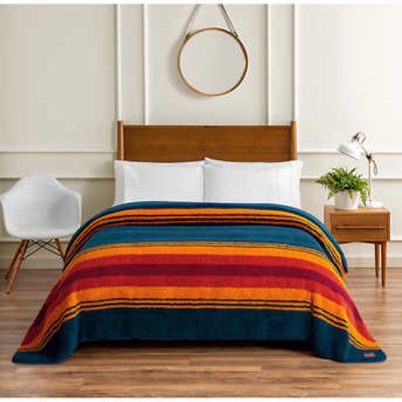 Pendleton Bedding Pendleton Home Collection Queen Size Blanket
